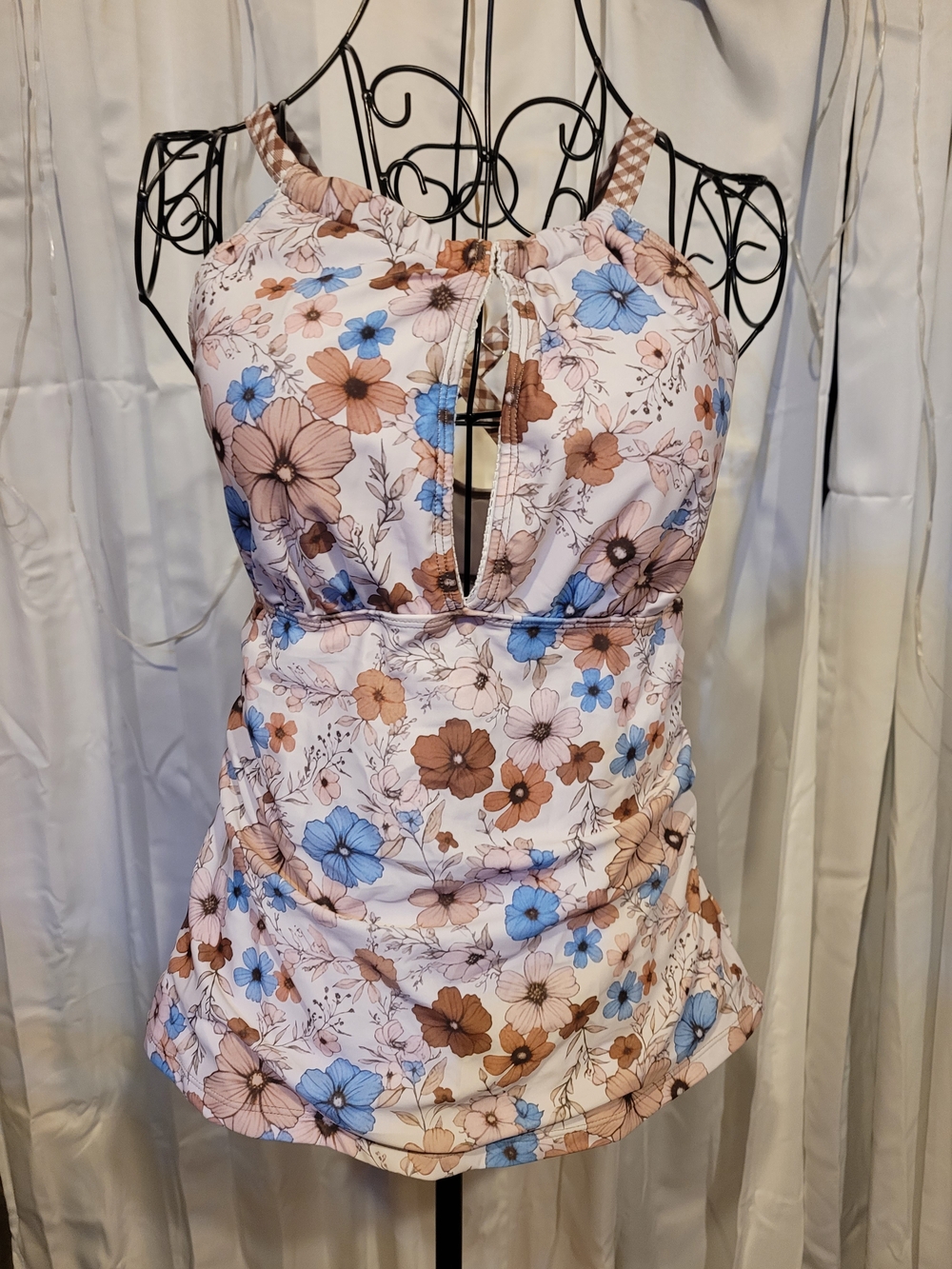 Amazon Floral Tankini Top in Pink, Blue, Brown
